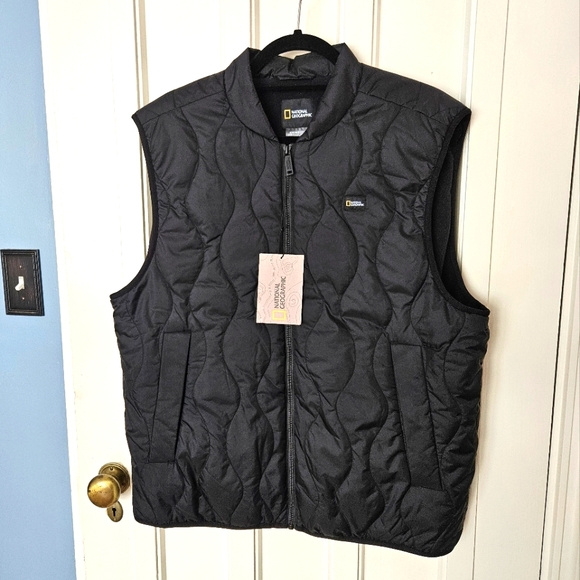 National Geographic Black Medium Down Puffer Vest NWT - Size M - Picture 2 of 10